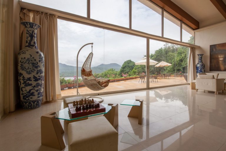 5 Best Fun Activities to do in a Private Villa