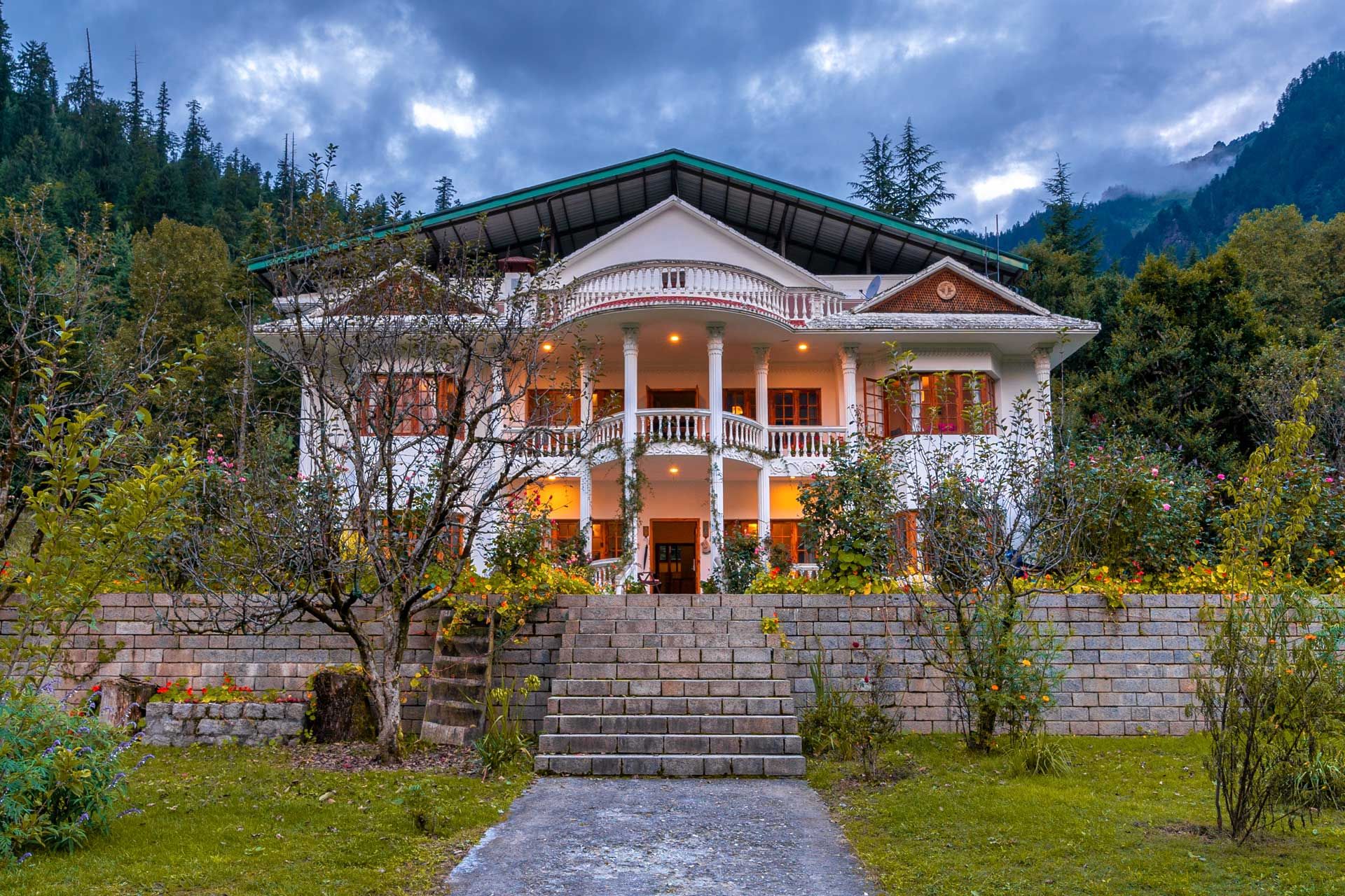 The Ultimate Manali Trip Guide: How to Explore & Plan Your Trip
