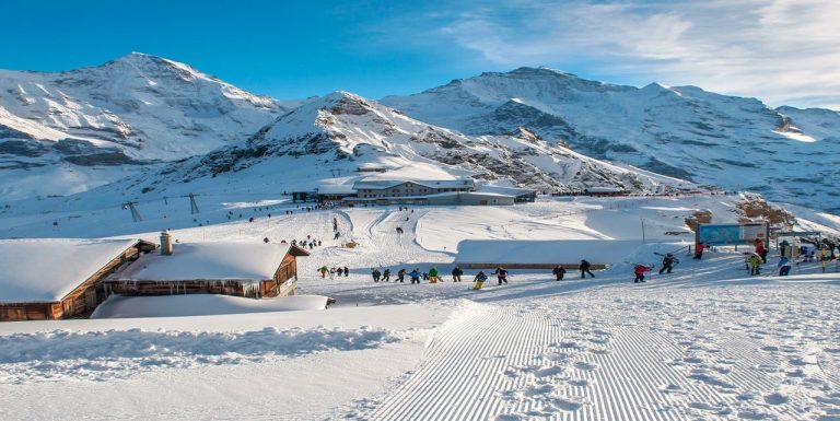 Top 6 Places to Visit in Shimla and Stay Options for the Best Travel Experience