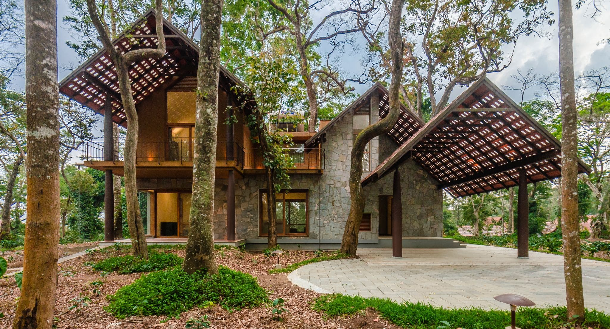 Buying a Holiday Home in India? Follow This 5-Point Checklist To Find The One