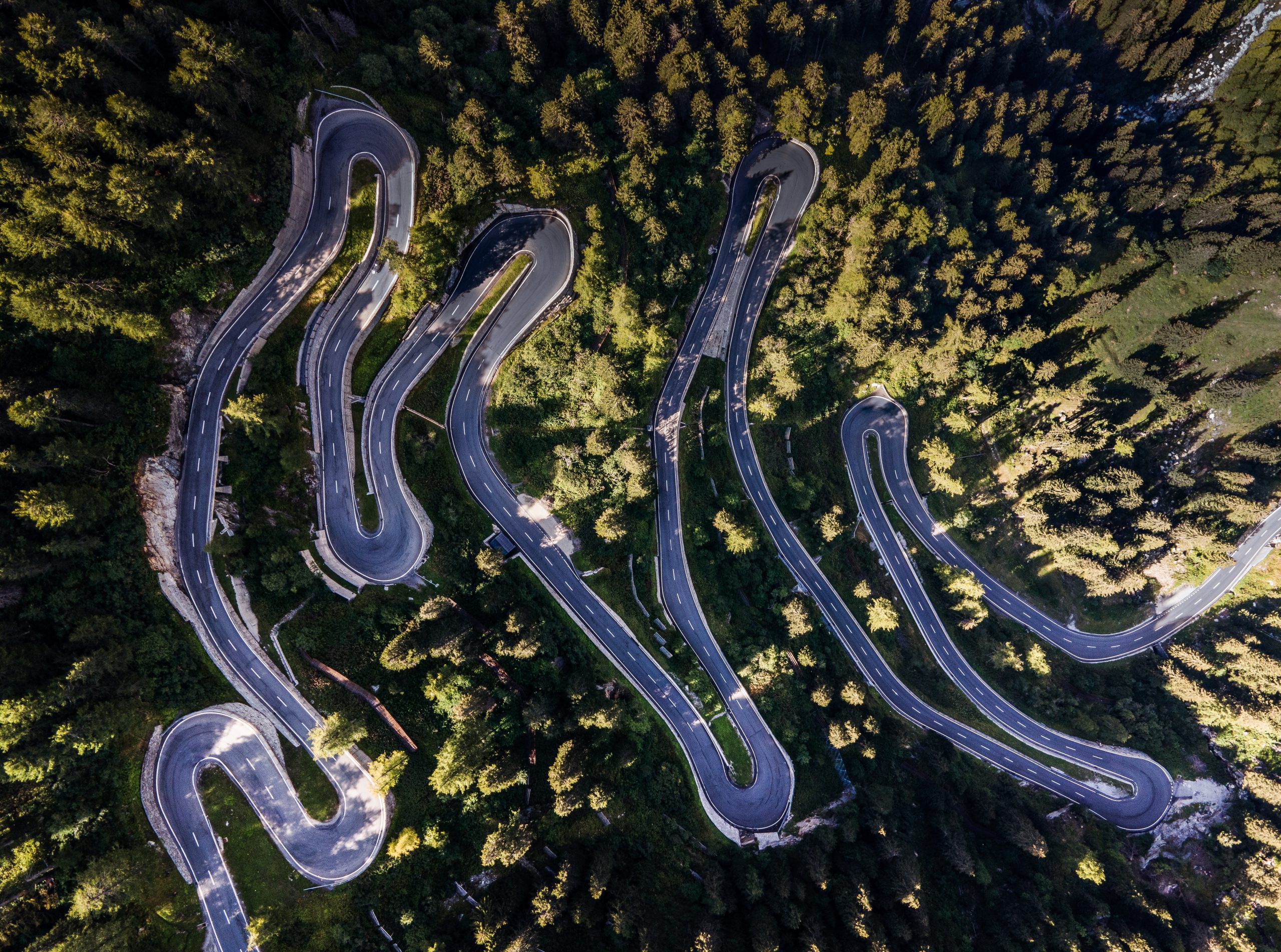 Top Motorable Mountain Passes In India: Best time to visit & how to get there