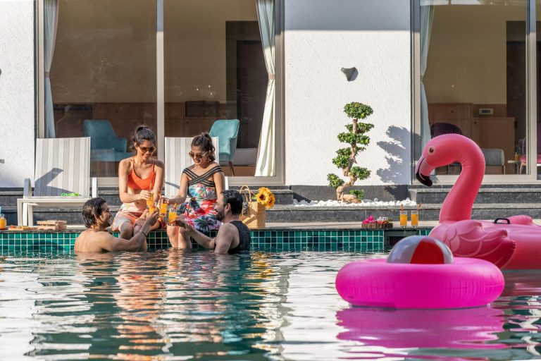 Buddymoon Destinations in India: Where Honeymoon Meets #SquadGoals!
