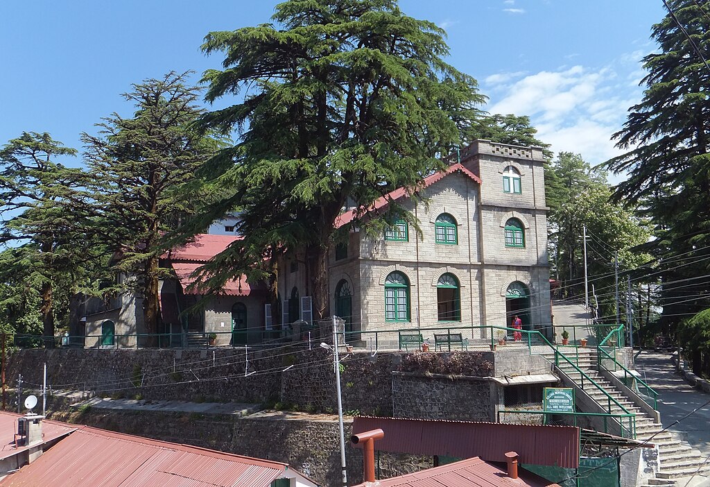 How to reach Mussoorie