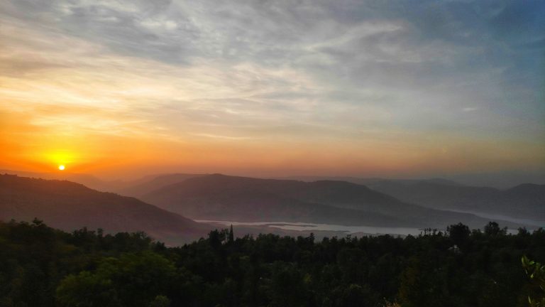 Exploring Places to Visit and Homestays of Kasauli: 10 Must-see Locations with Timings