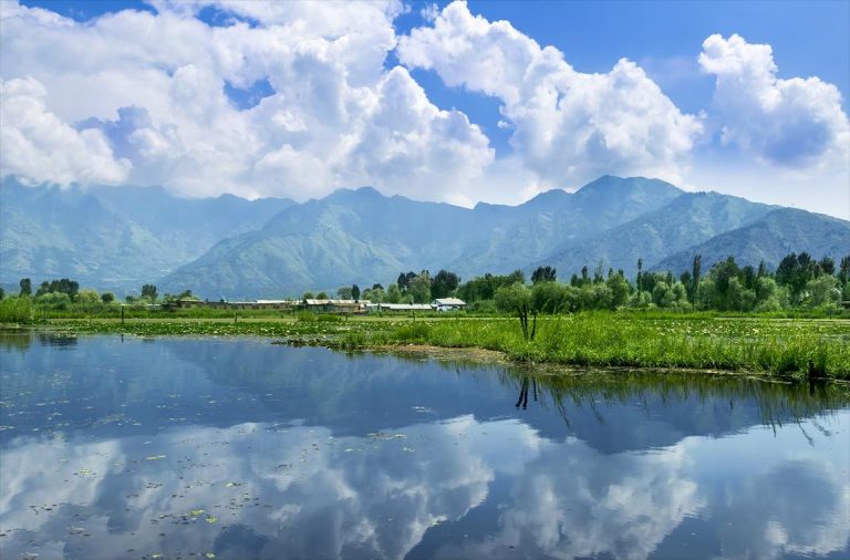 Places To Visit In Kashmir