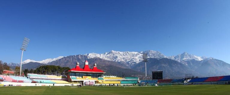 Delhi to Dharamshala distance: Winter Guide