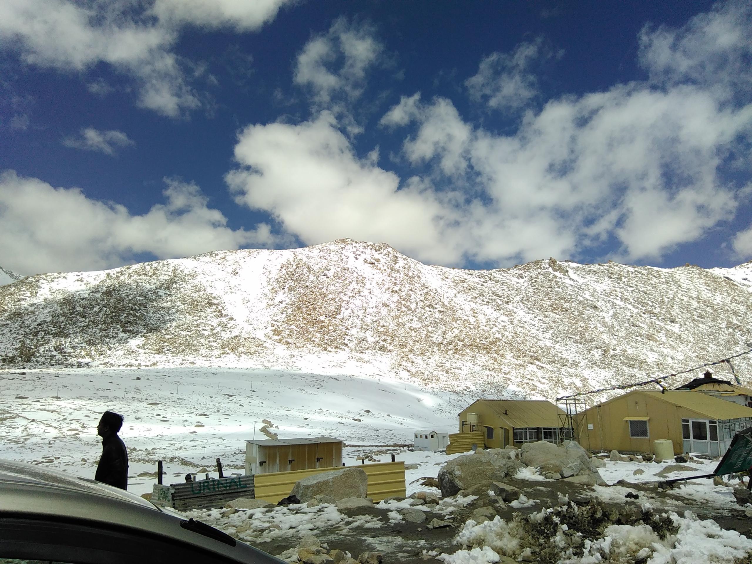 7 Best Snowfall Destinations in India for December & January 2026 (UPDATED)