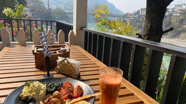Exploring the Best Restaurants in Rishikesh