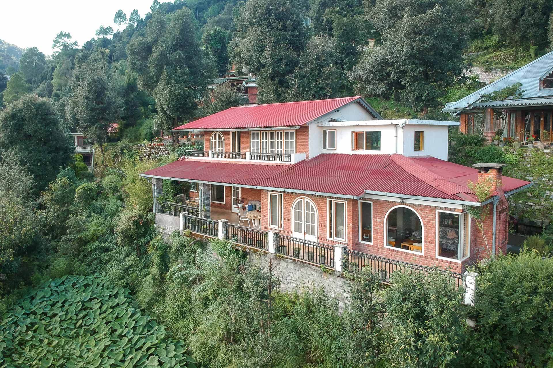 Planning a 5-Day Holiday in Uttarakhand? Here’s Where To Stay