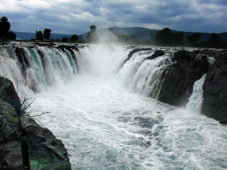 Top Waterfalls in South India to Discover This Monsoon Season