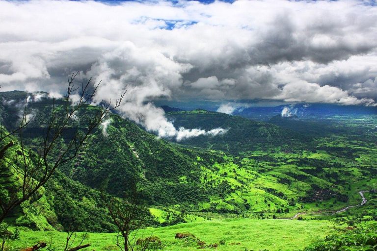 Trekking To Boating; Explore the Magic of Mahabaleshwar in Monsoon