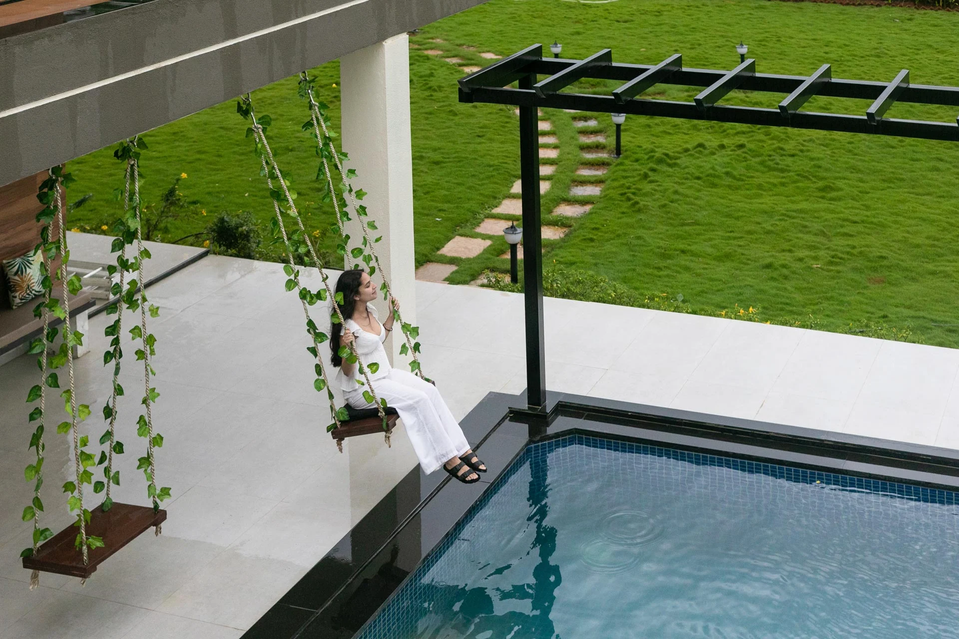 Planning Last-Minute Weekend Getaways Near Mumbai? Don’t Miss These Luxury Pool Villas
