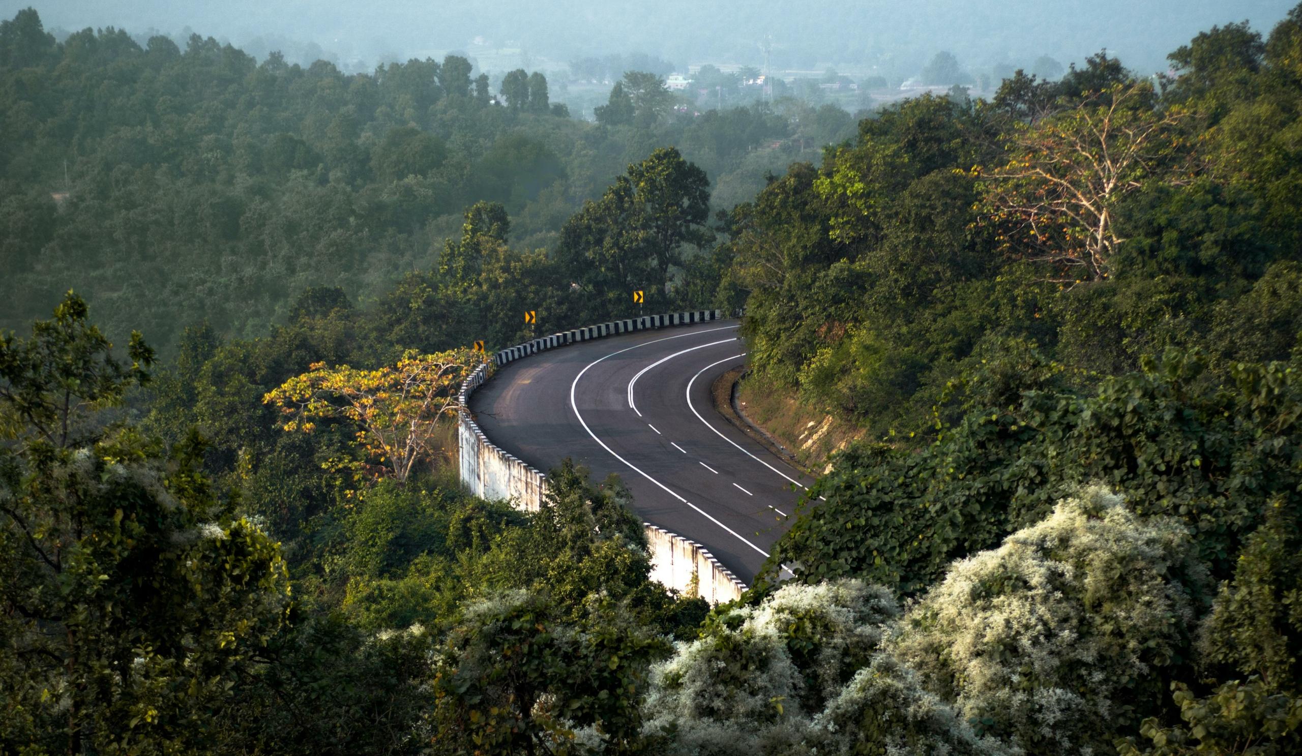 Must-Visit Attractions Along the Coimbatore to Ooty Distance: Hidden Gems and Scenic Stops