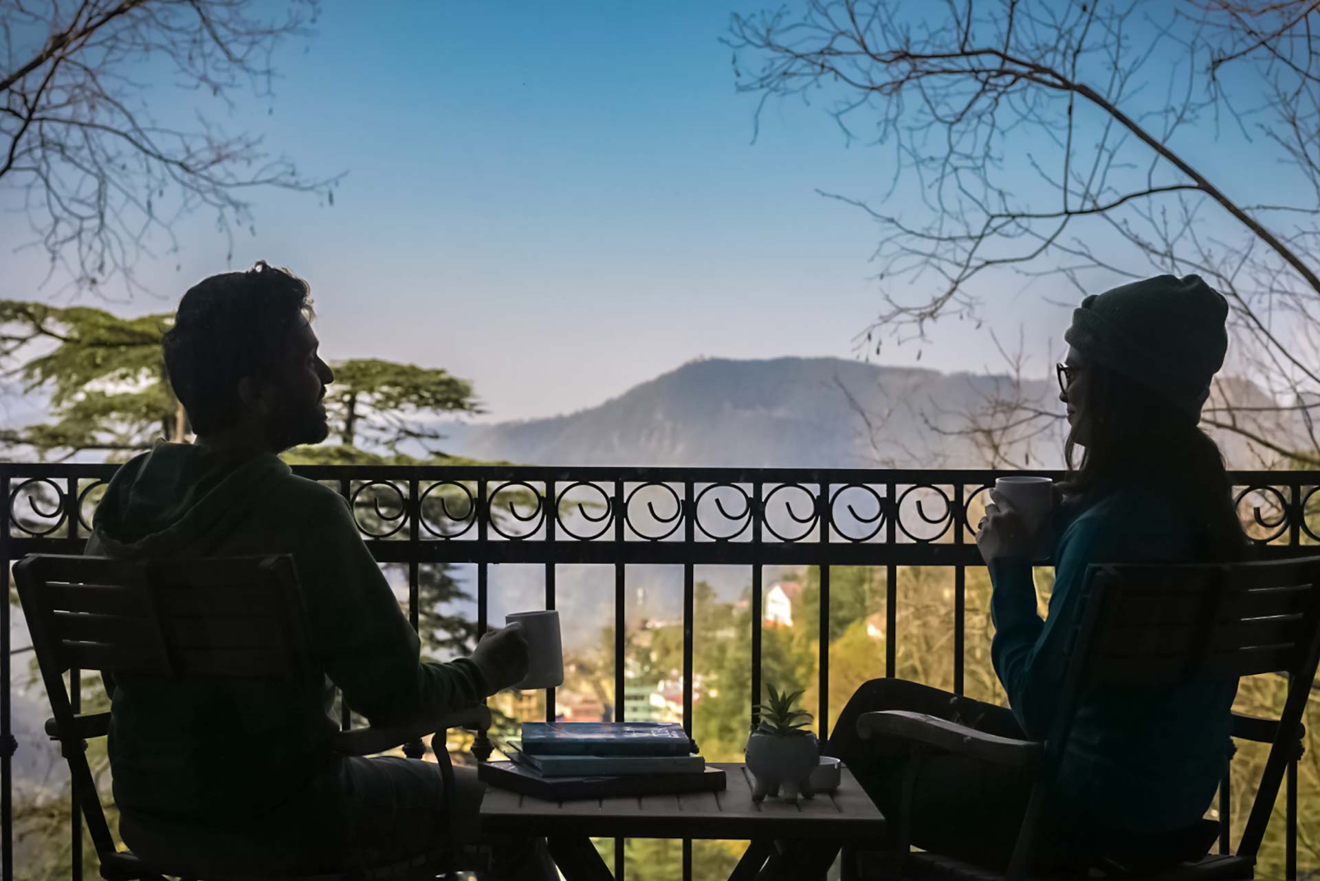 प्रेग्नेंट महिलाओं के लिए सुरक्षित यात्रा स्थान और भारत में बेबीमून डेस्टिनेशन