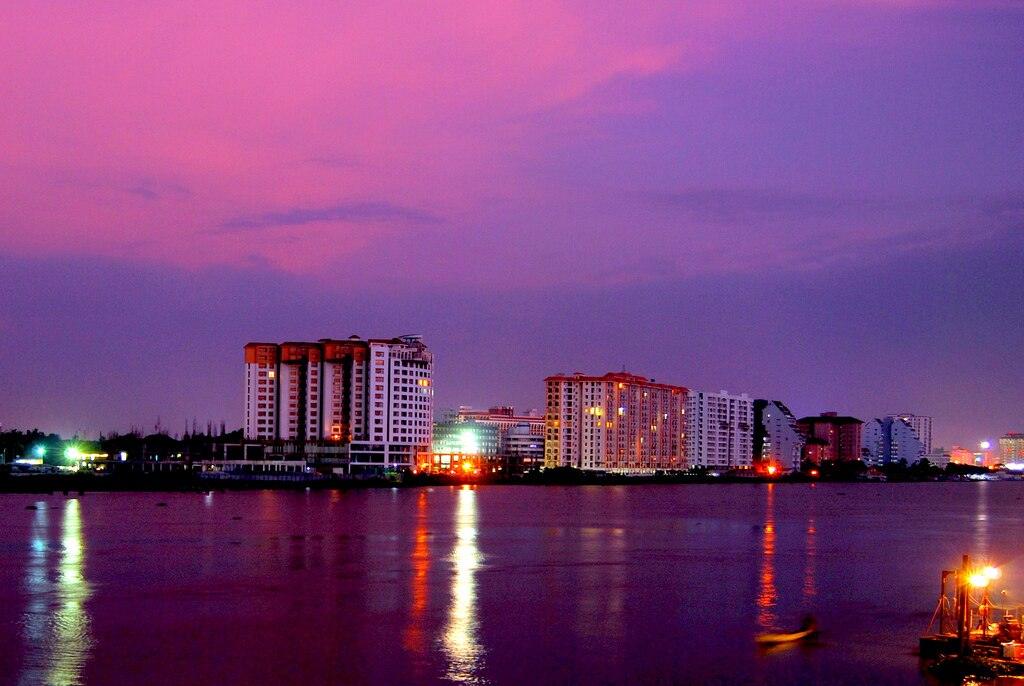 Experience Authentic Living: Top Homestays in Ernakulam Await You