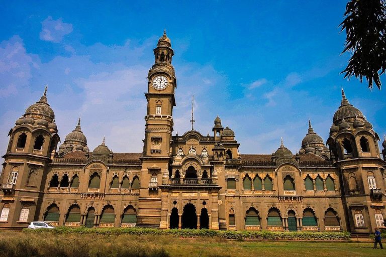 Things to Do in Kolhapur 2026 (Oct–Feb): Historic Sights, Local Gems & Food