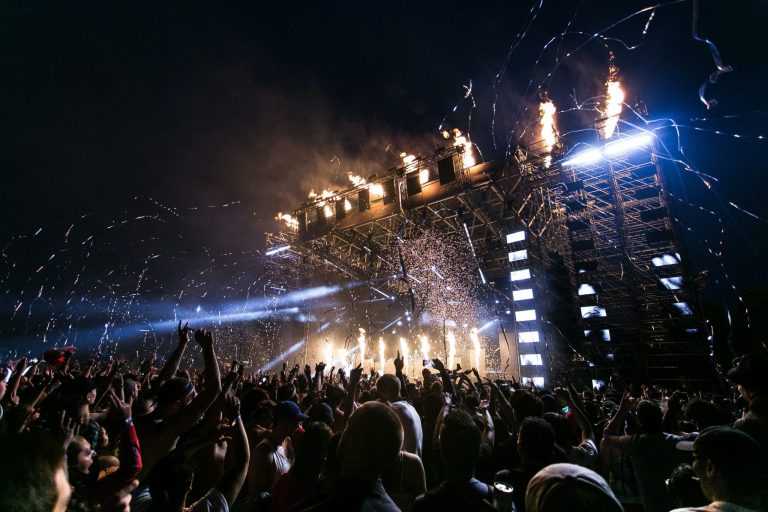 Upcoming Concerts in Mumbai 2026 Updated: Dates, Venues & Nearby Accommodations