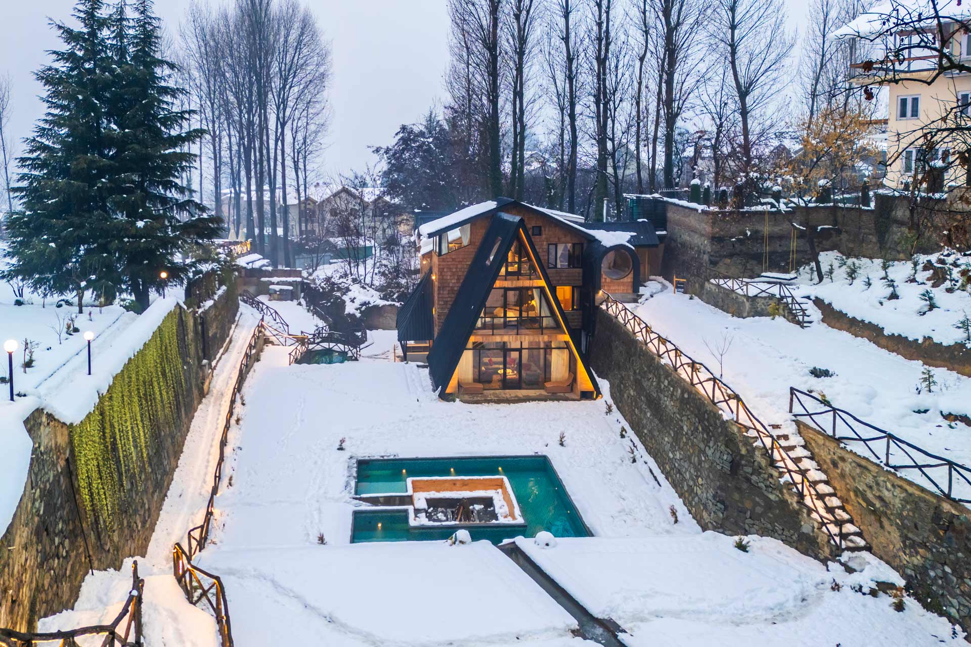 Best 7 Winter Villas in Himachal and Uttarakhand for a Snow Vacation