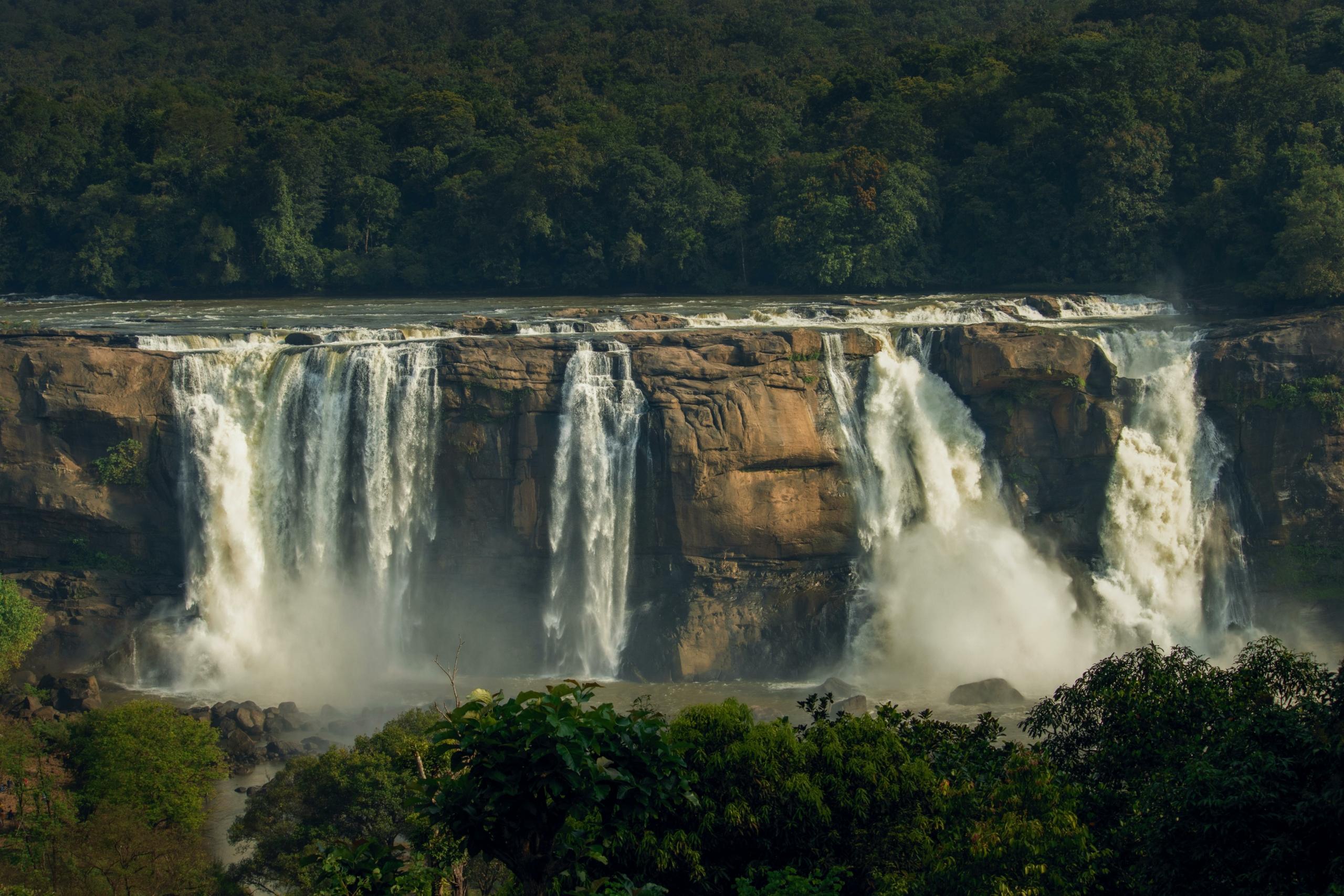 South India in December: Weather, Beaches, Backwaters & Hill Stations