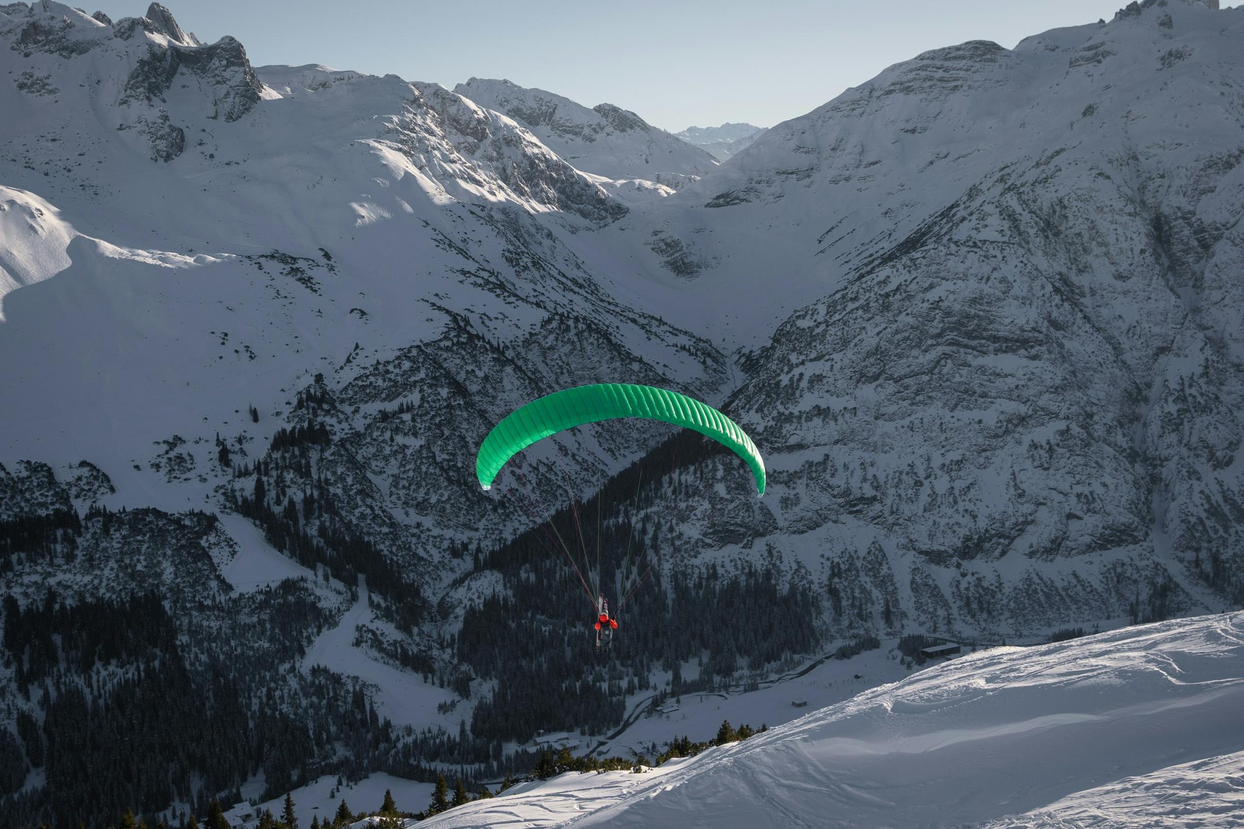 Solang Valley in December 2026: Snow Activities & Safety Guide