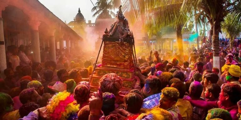 Dol Jatra 2026 in Kolkata: Date, Rituals & Best Places to Visit