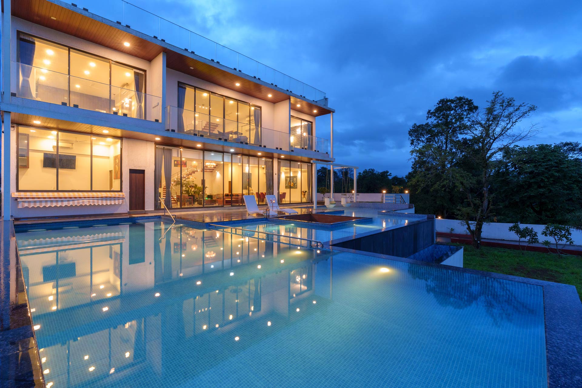 Nilaya By The Lake – A Symphony of Water and Modern Luxury