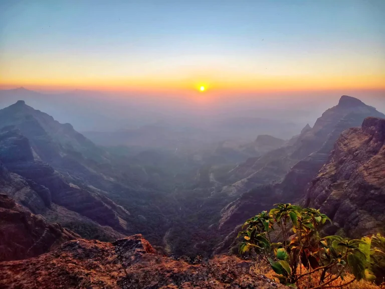 10 Night Treks Near Mumbai You Must Do for Unforgettable Sunrise Views (2026 Guide)