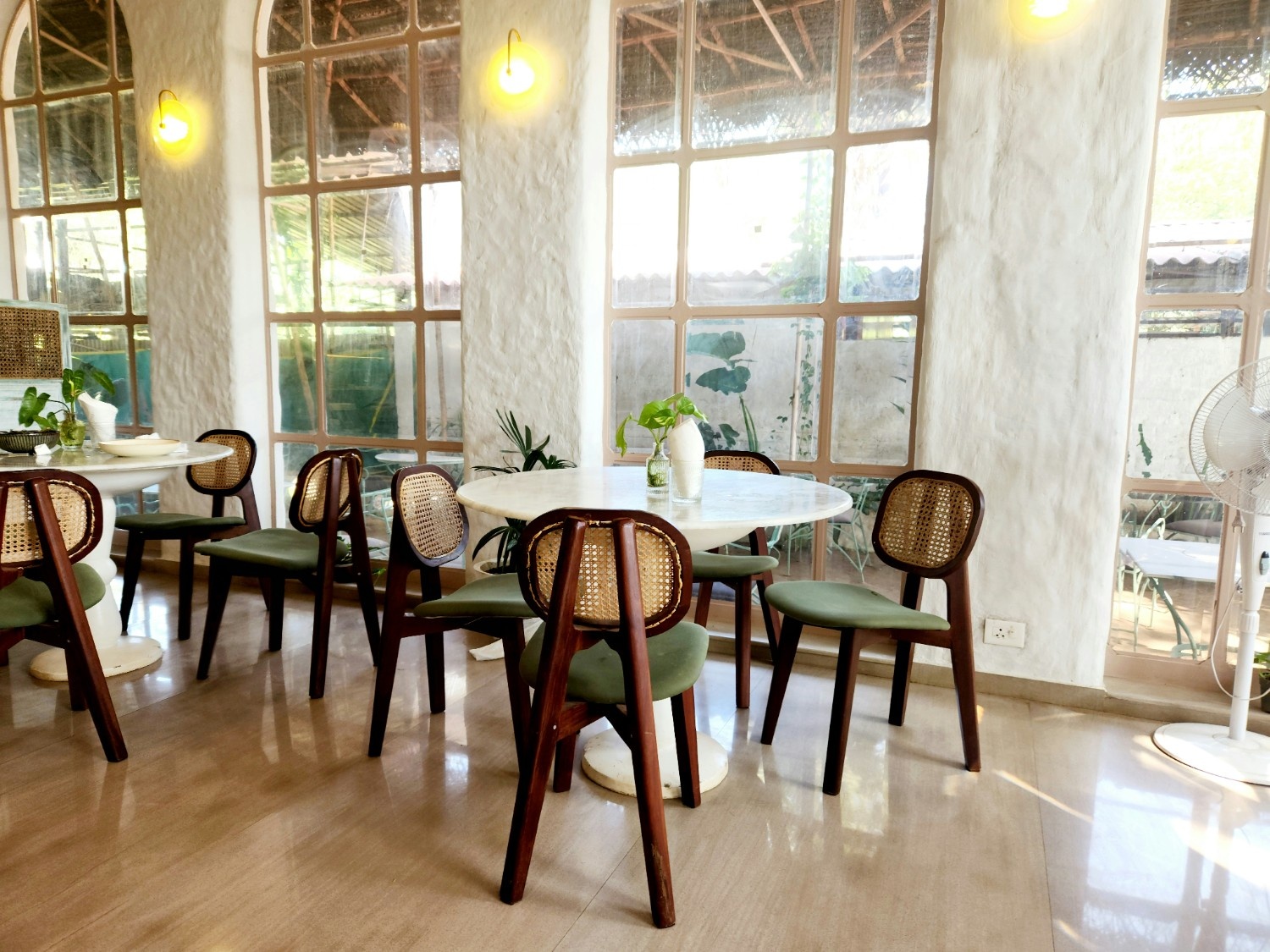 Hidden Cafes in Pondicherry & Local Spots Tourists Don’t Know About