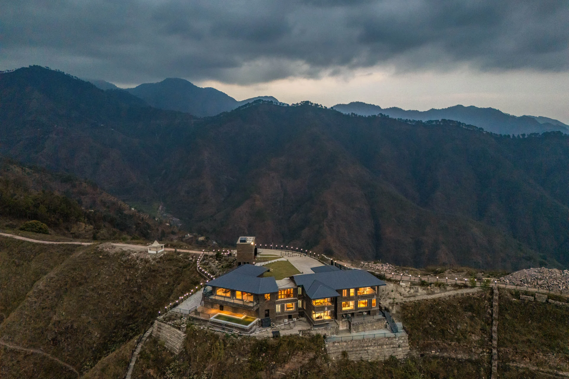 22 Best Things to Do Near Mana Villa in Rishikesh (2026 Guide)