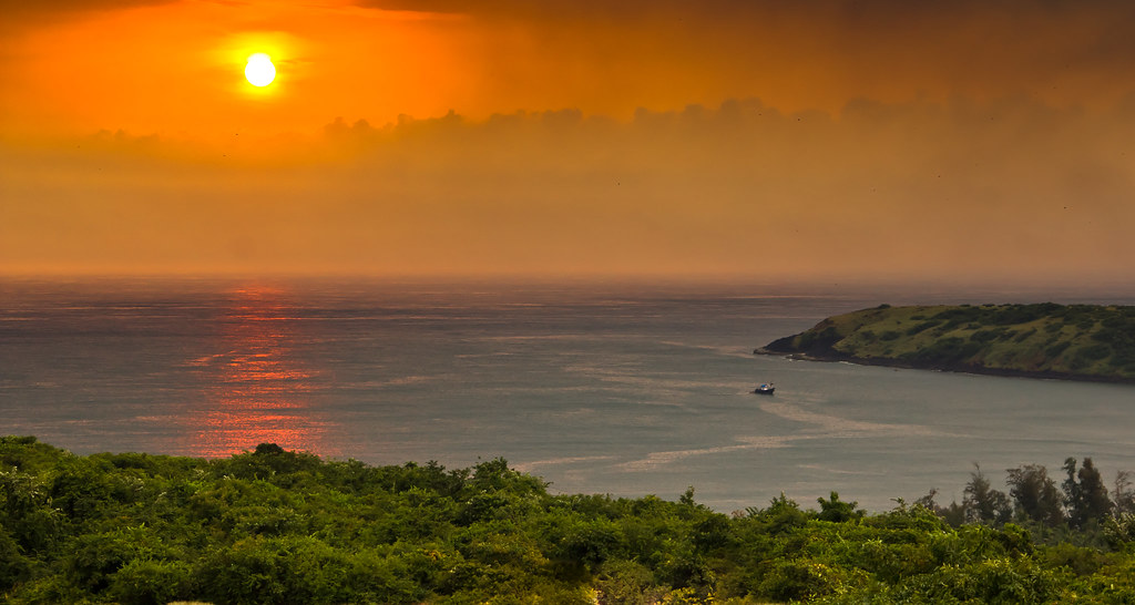 Coastal Towns in Konkan to Visit Before Monsoon 2026: 10 Pre-Rains Beach Escapes