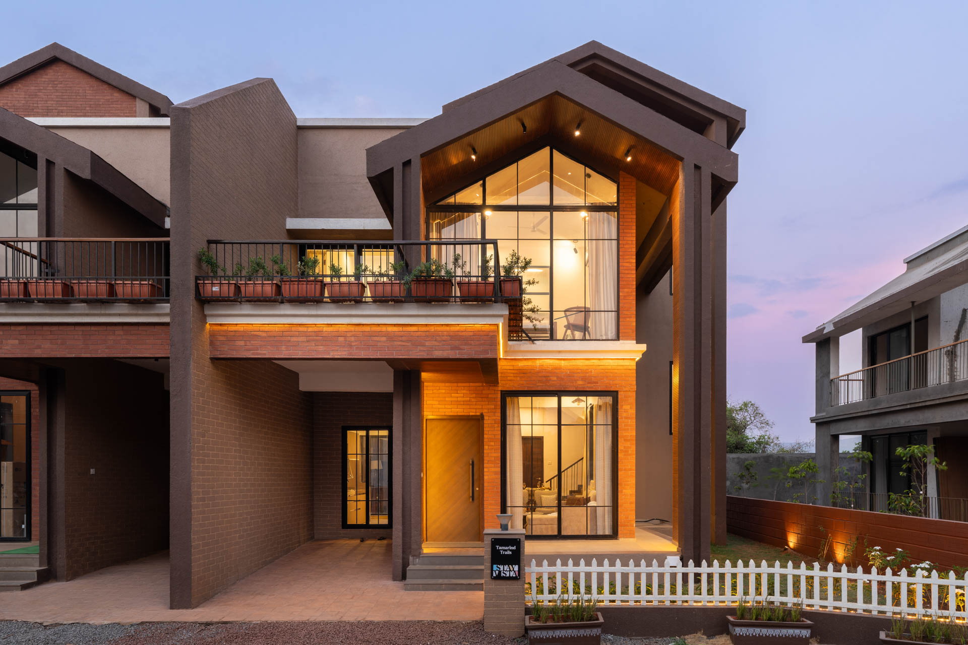 Tamarind Trails, Lonavala: A 4-Bedroom Hill Villa With a Private Pool, a Sports Turf and Zero Rush